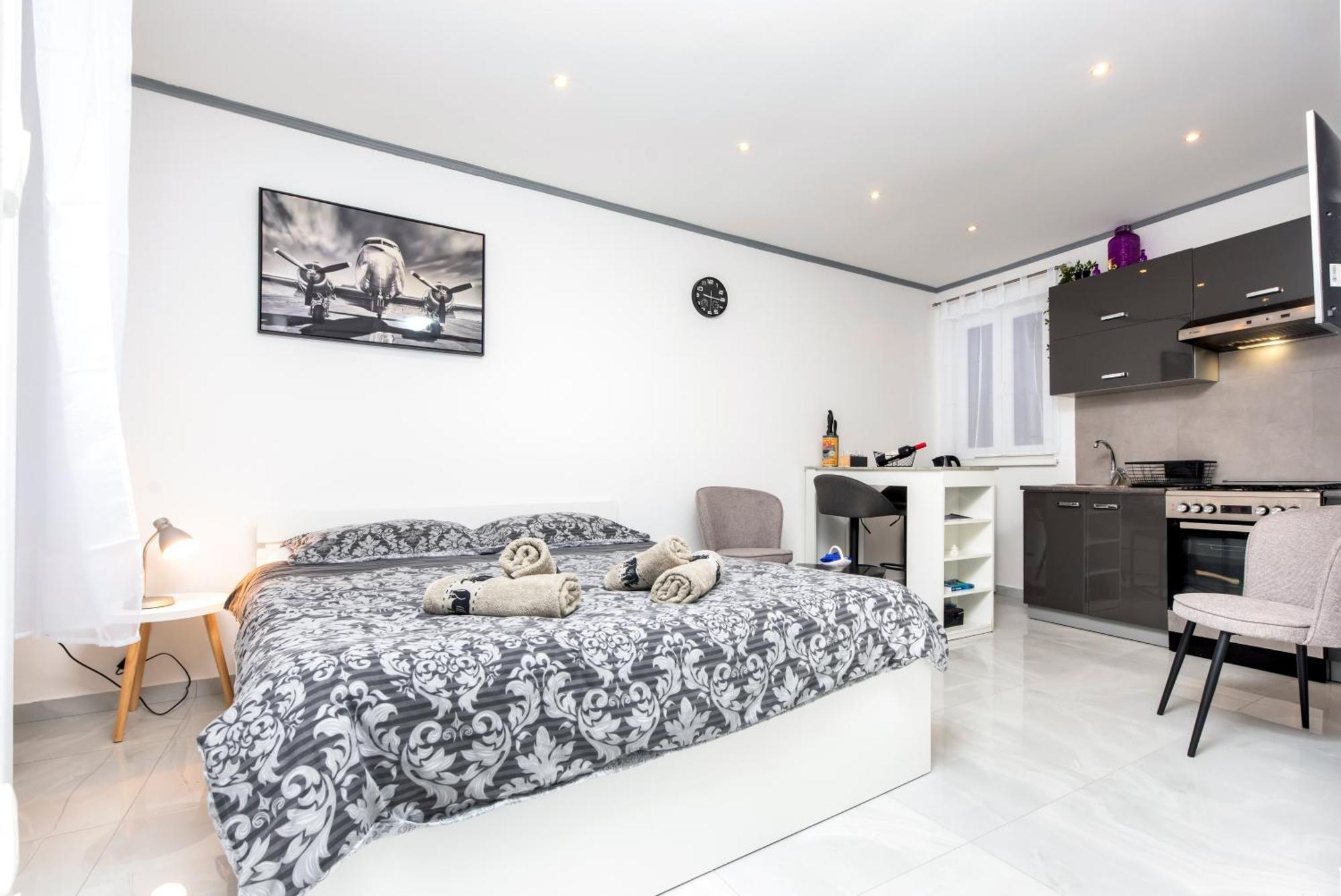Apartment Leo روفينج المظهر الخارجي الصورة