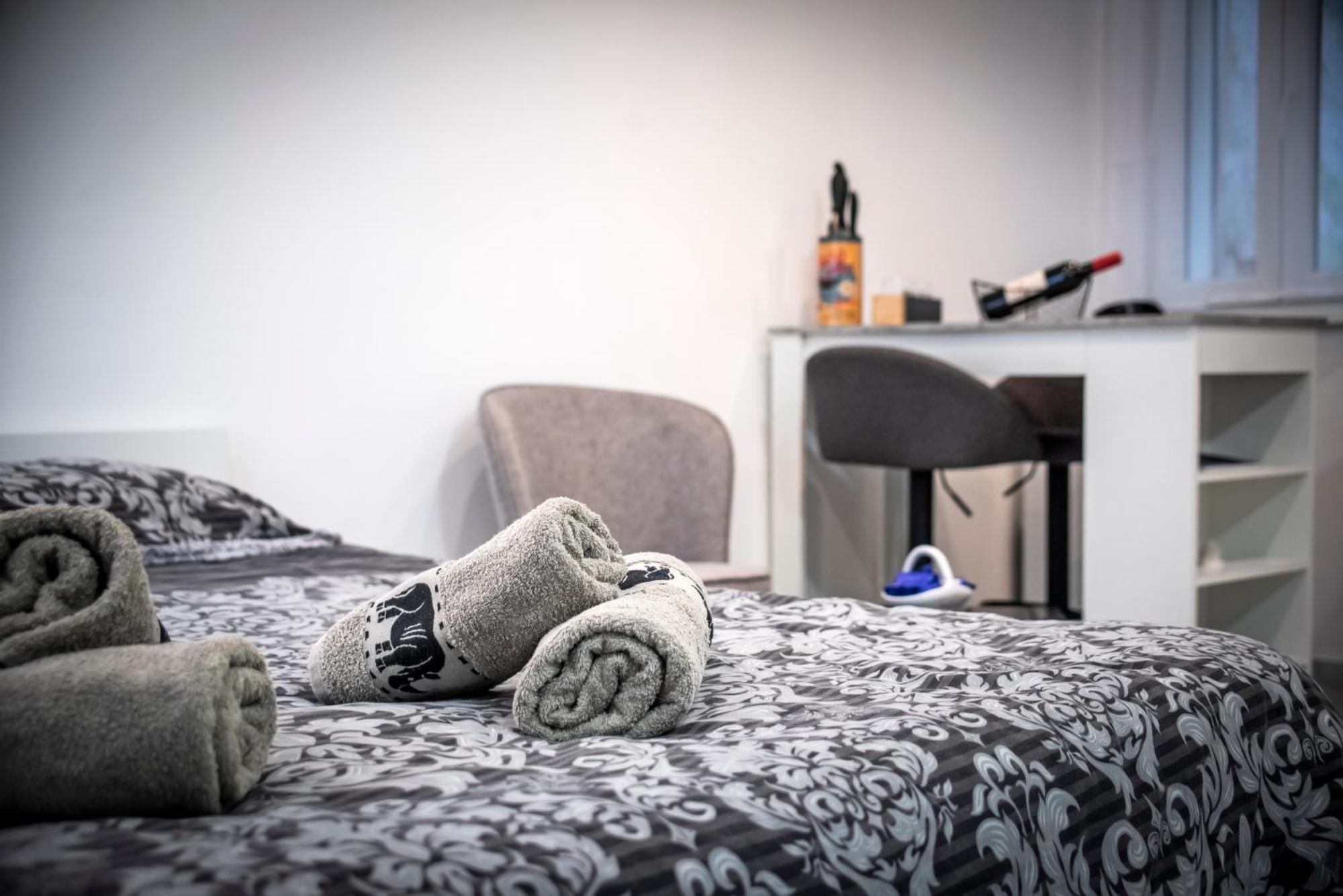 Apartment Leo روفينج المظهر الخارجي الصورة